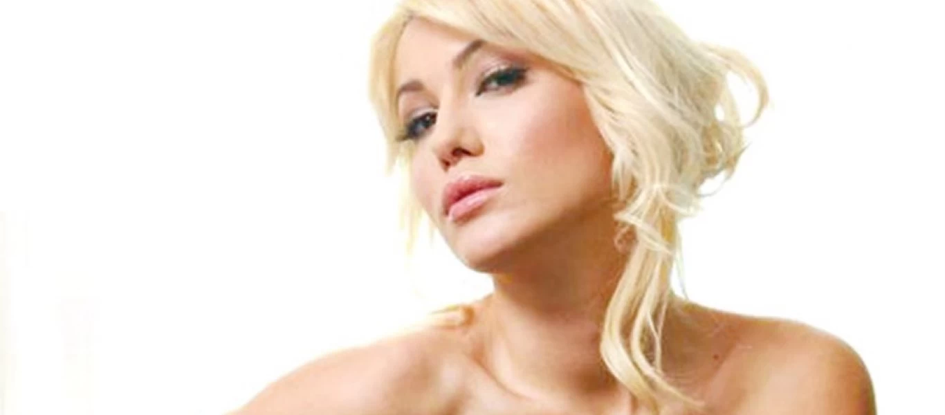 Comeback θα κάνει στη «Μουρμούρα» η Κλέλια Ρένεση μετά τη γέννα!